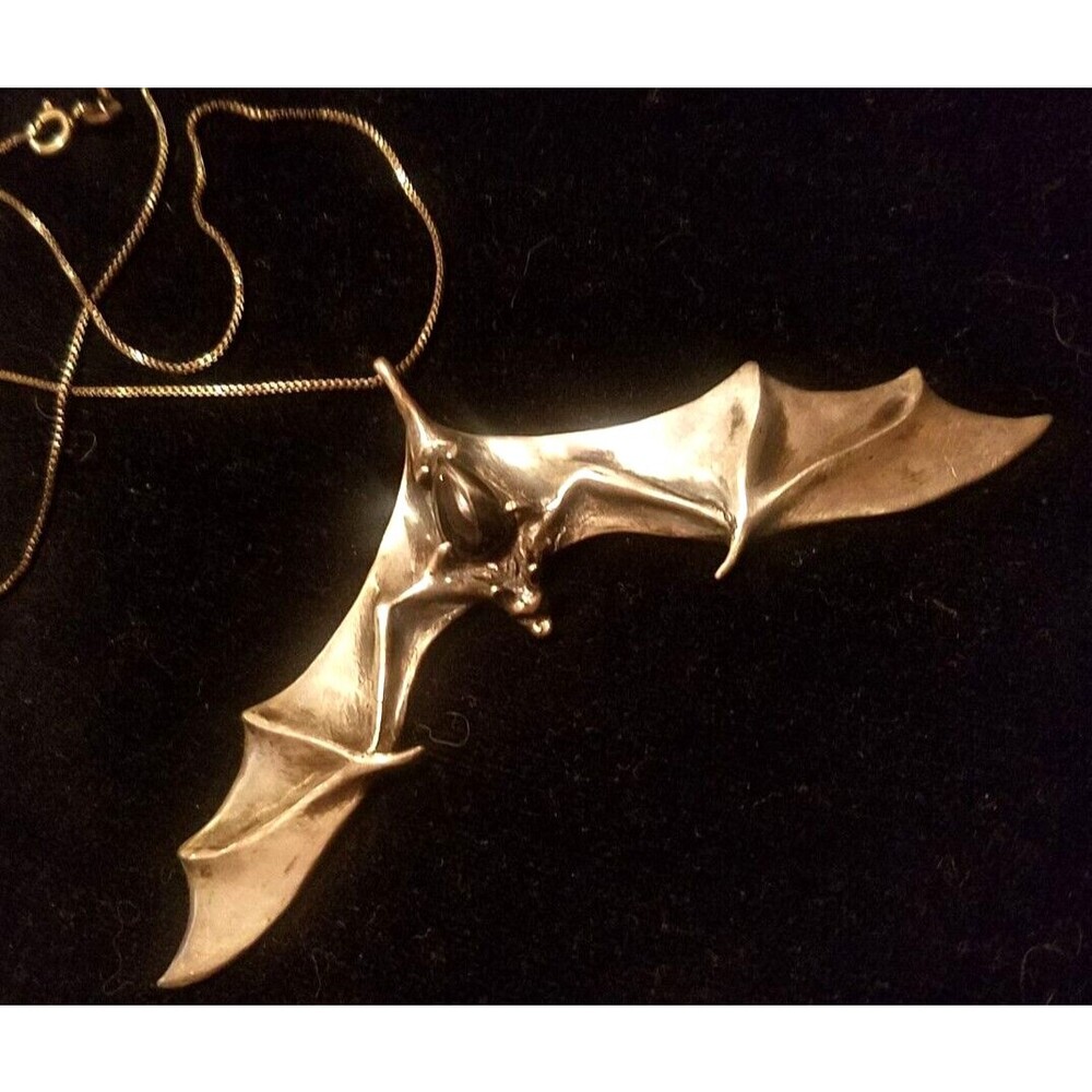 Sterling Silver Bat Pendant w/Black Star Diopside Gemstone, Vampire Goth Gothic - Picture 2 of 10